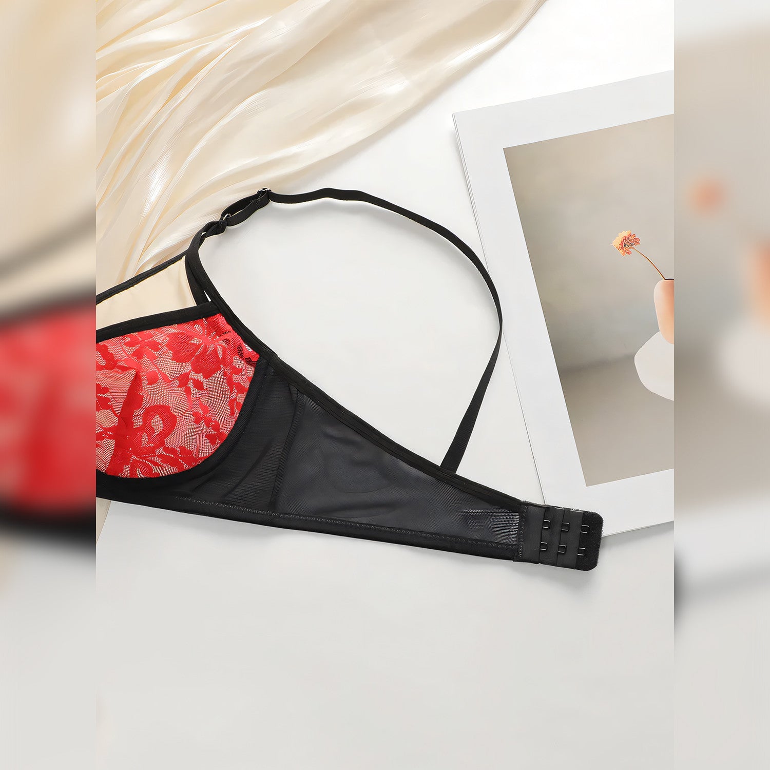 Lace Red Festive Push-up lingerie - Undeora