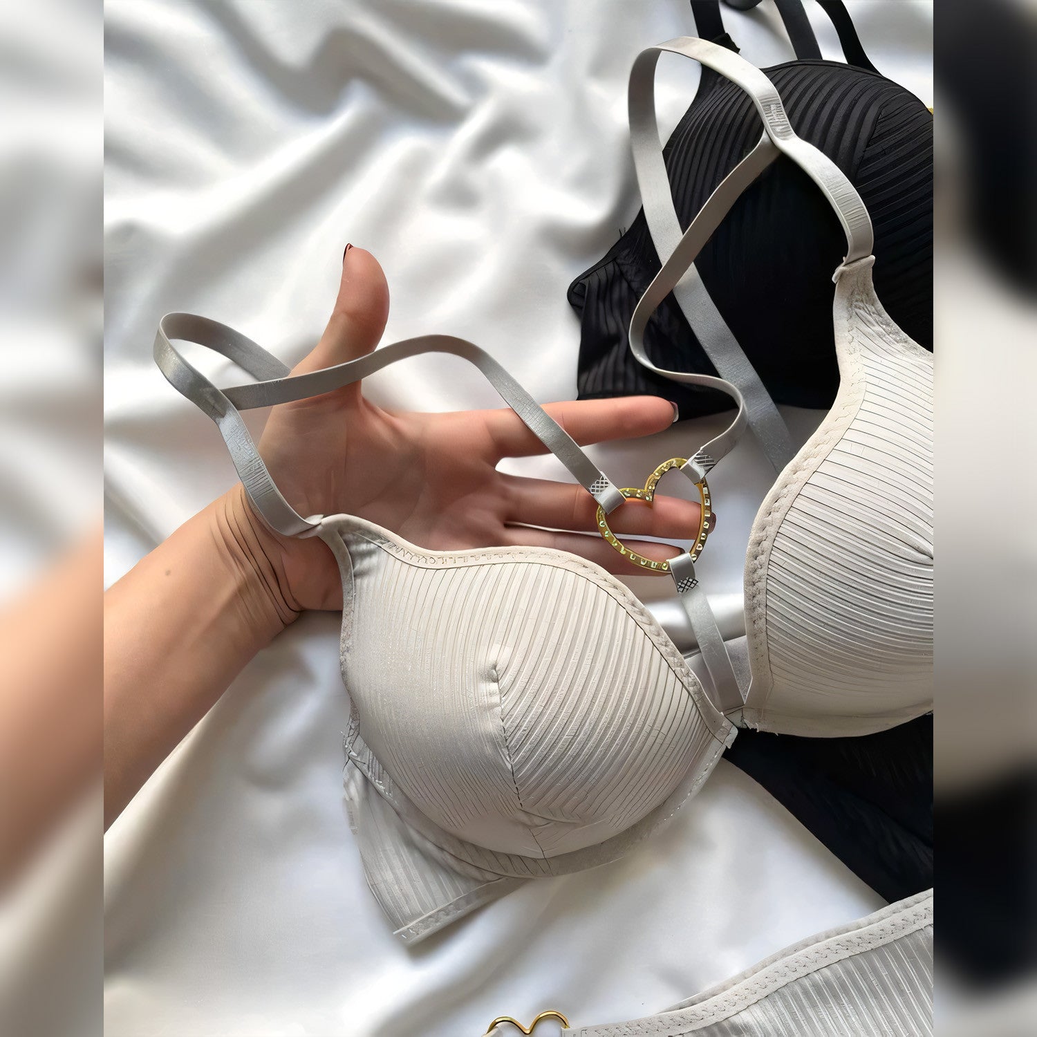 Centre Heart Bra Set - Undeora