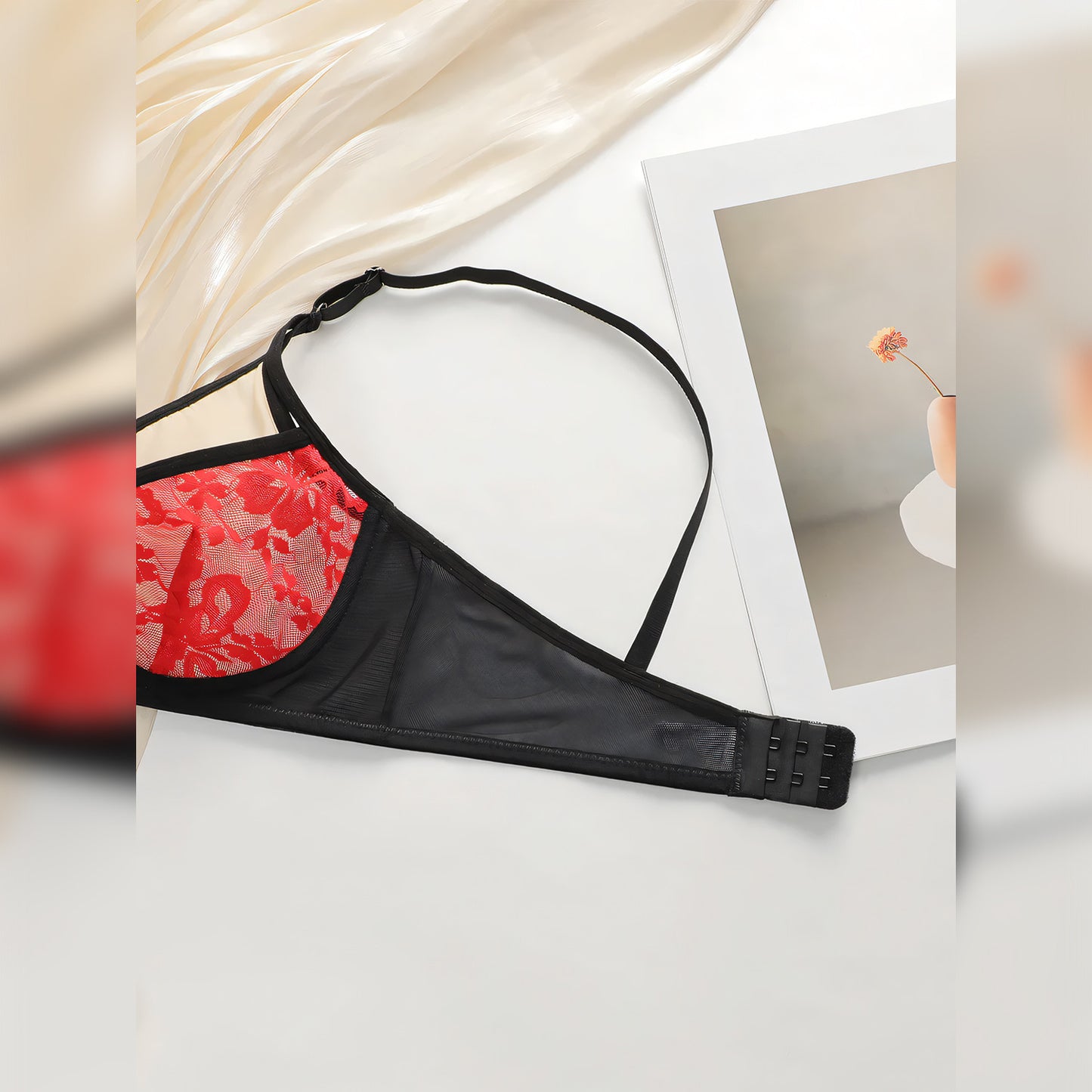 Lace Red Festive Push-up lingerie - Undeora