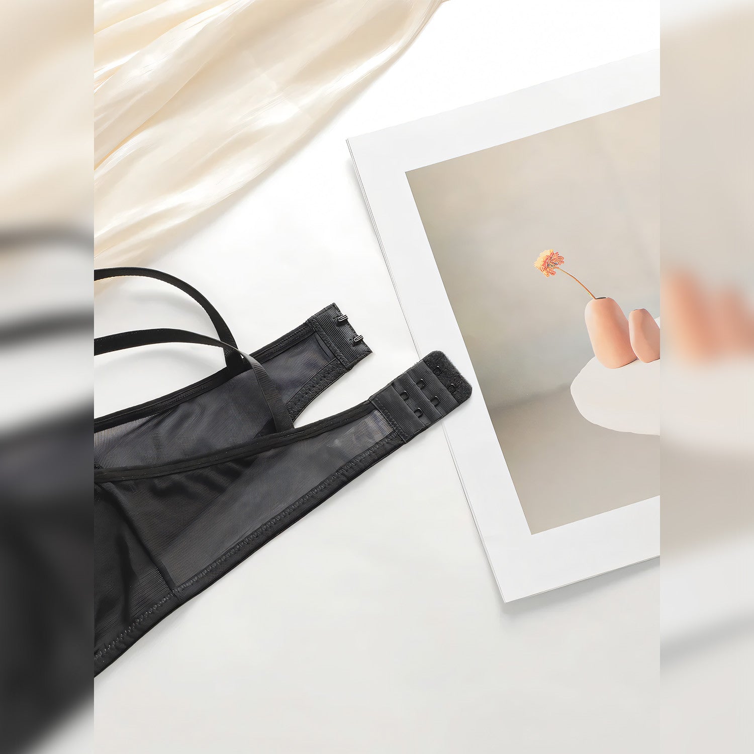 Lace Red Festive Push-up lingerie - Undeora