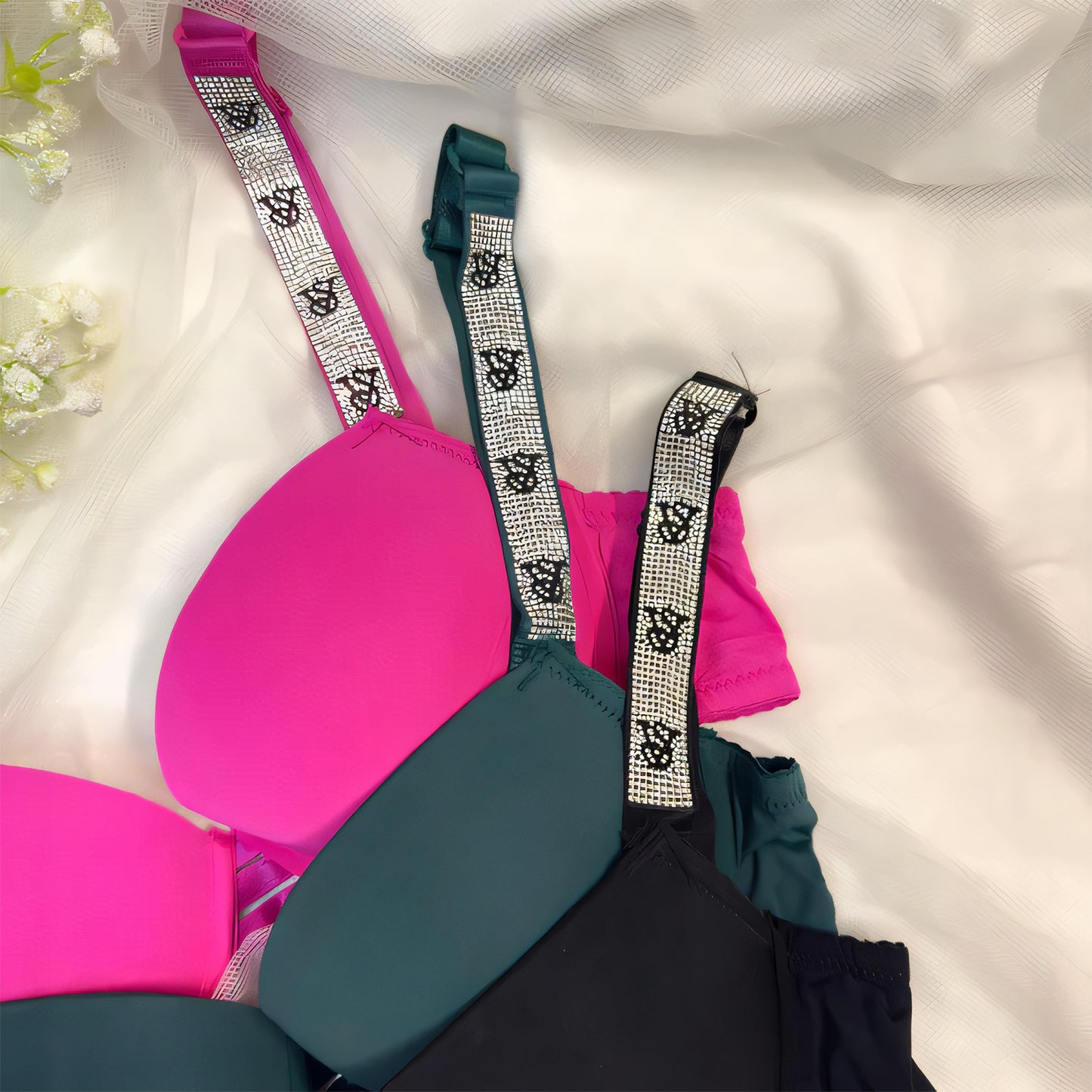 Victoria Secret Logo Mark Bra Set - Undeora